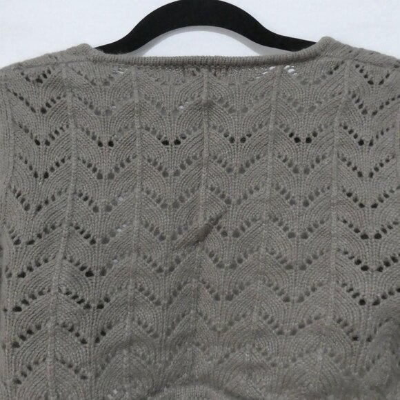 MASSIMO | small | Chic Crochet Cropped Cardigan - Picture 11 of 16